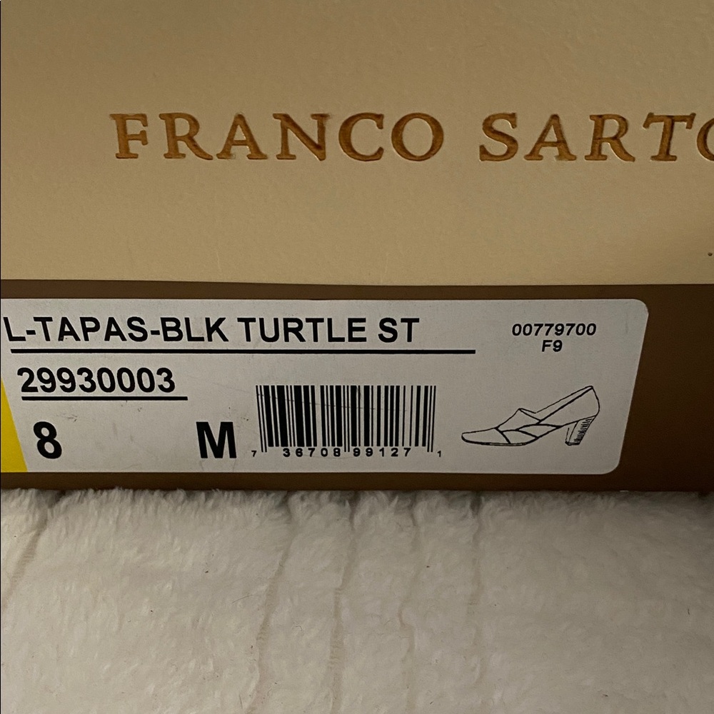 Franco Sarto Black Patent Heels - Picture 7 of 7